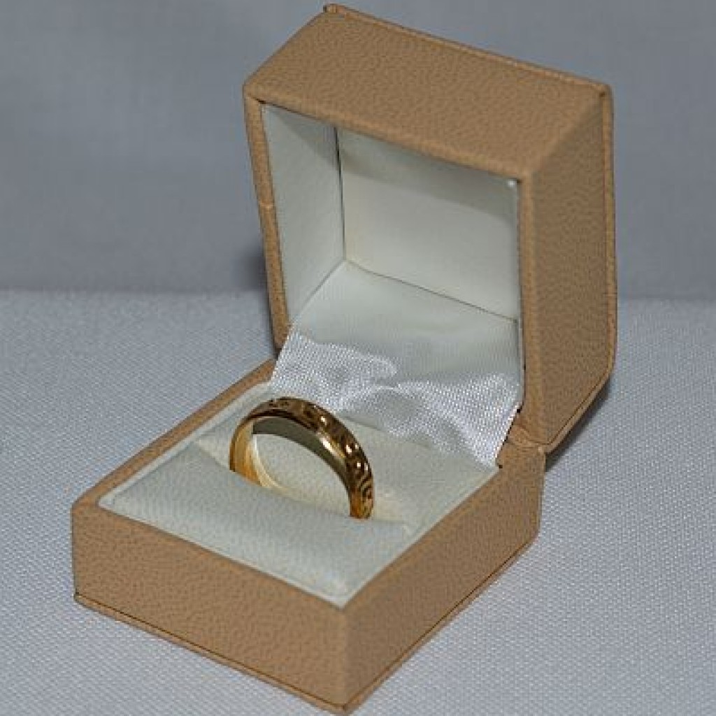 Canberra ring case - Just Brothers & Co.